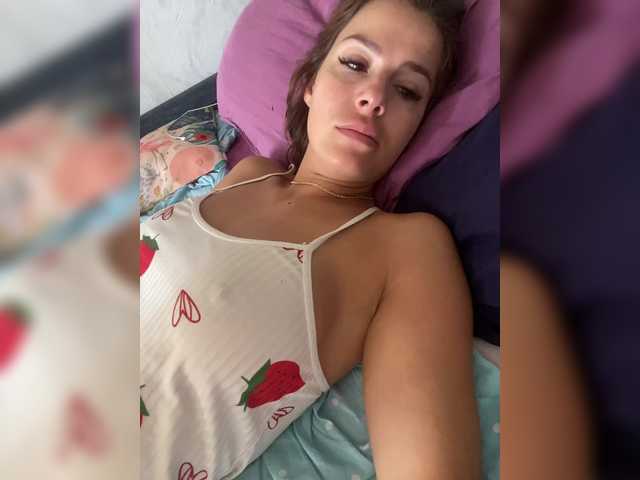 Lovelygirls1 live webcam show