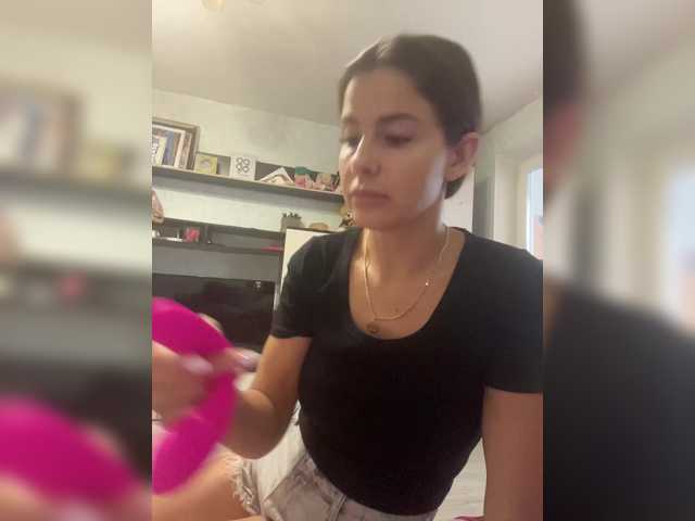 Lovelygirls1