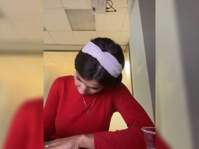 Lovelygirls1