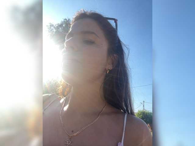 Lovelygirls1