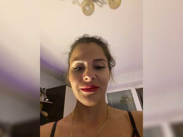 Lovelygirls1 live webcam show