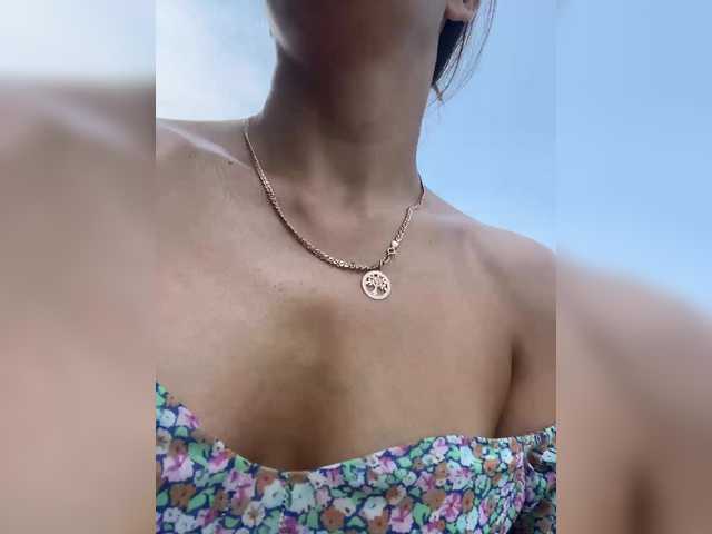 lovelygirls1 cam belle
