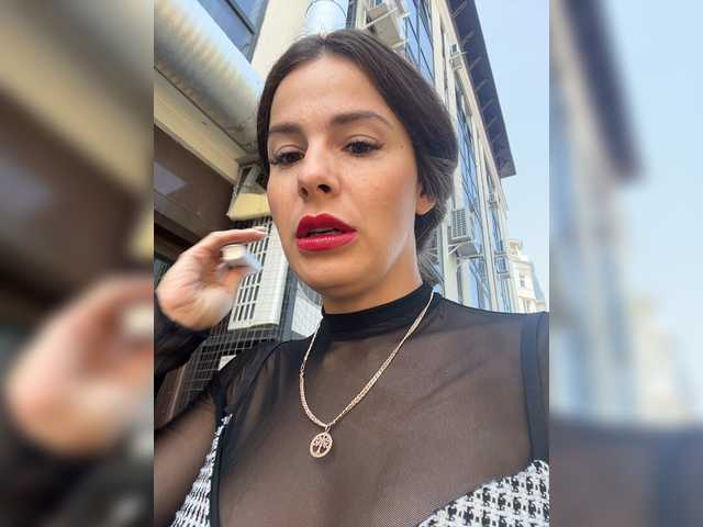 Lovelygirls1