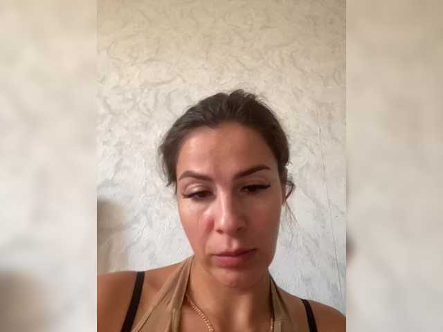 Lovelygirls1 live cam on BongaCams