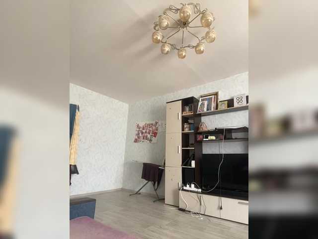 Lovelygirls1 live cam on BongaCams