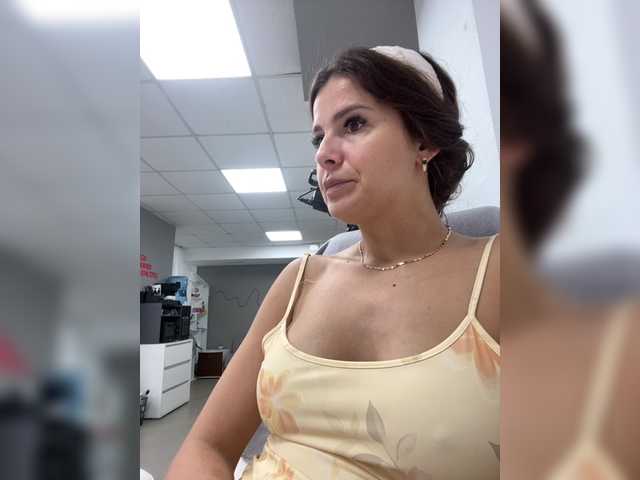 Lovelygirls1