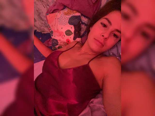 Lovelygirls1 live cam on BongaCams