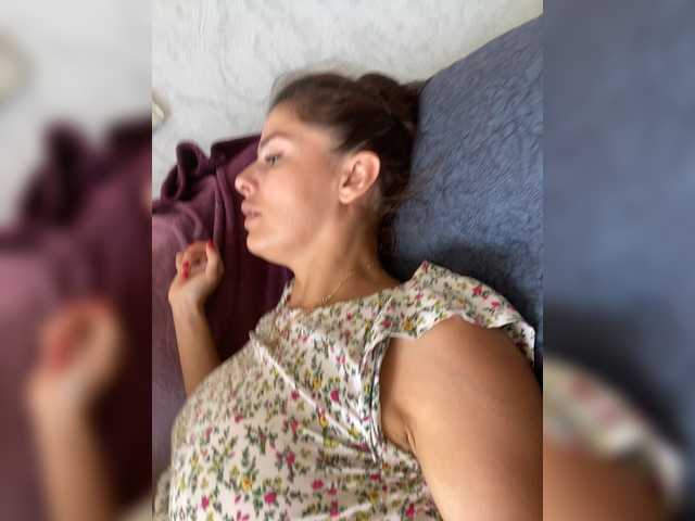 Lovelygirls1 live cam on BongaCams