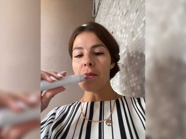 lovelygirls1 live show