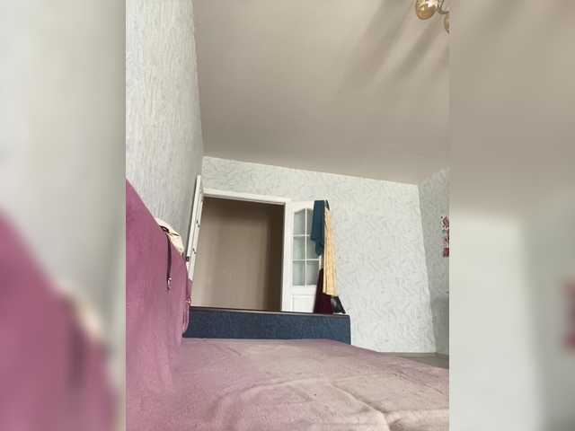 Lovelygirls1 live cam on BongaCams