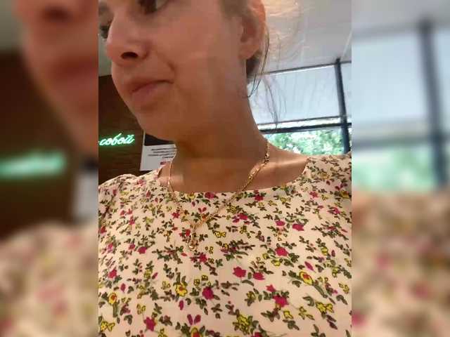 Lovelygirls1