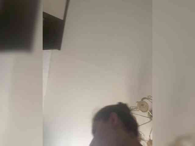 Lovelygirls1 webcam