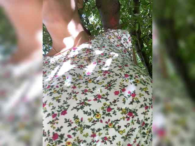 Lovelygirls1 webcam