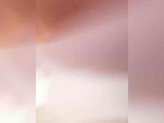 Lovelygirls1 webcam
