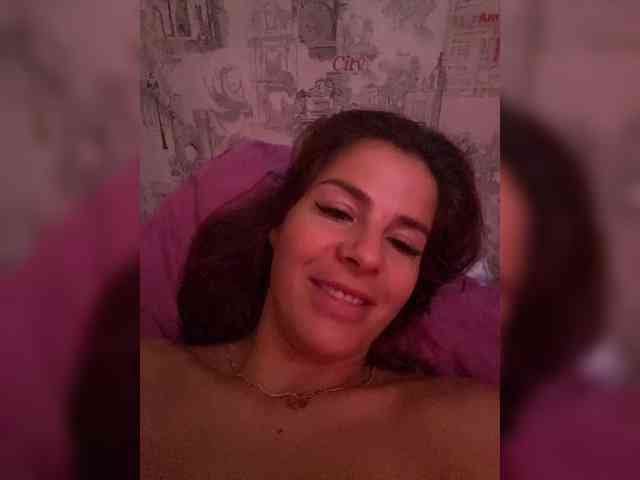 Lovelygirls1 webcam