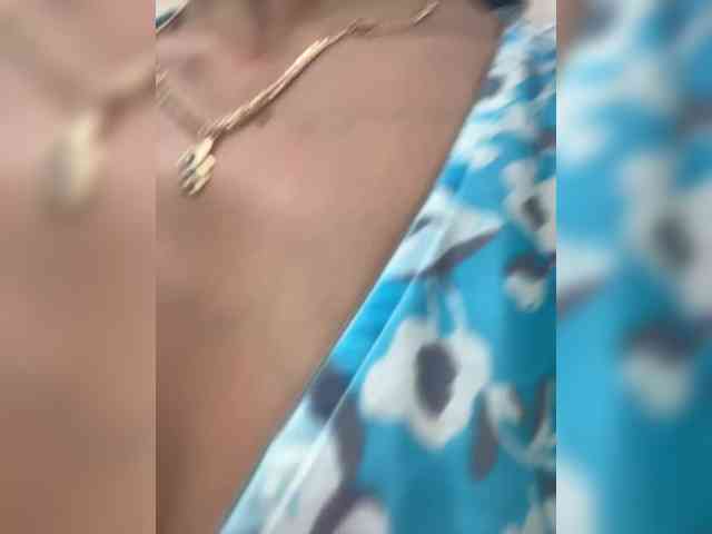 Lovelygirls1 webcam
