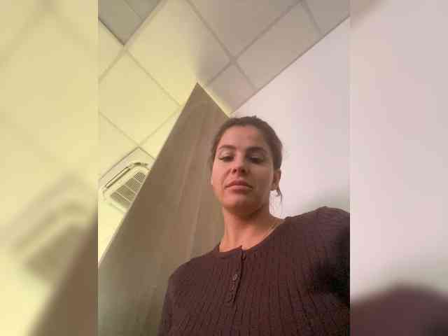 Lovelygirls1 webcam
