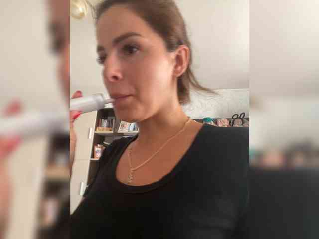 Lovelygirls1 webcam