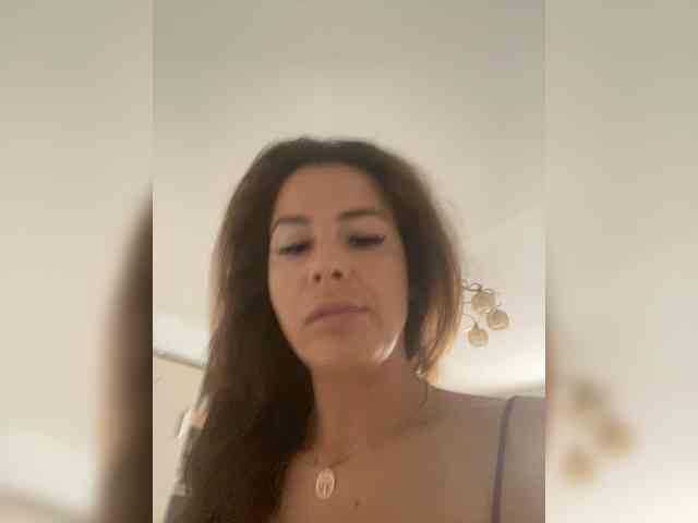 Lovelygirls1