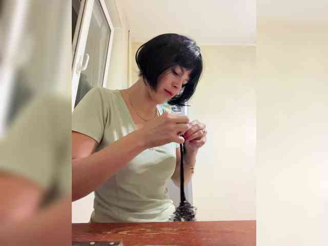 Lovelygirls1 webcam