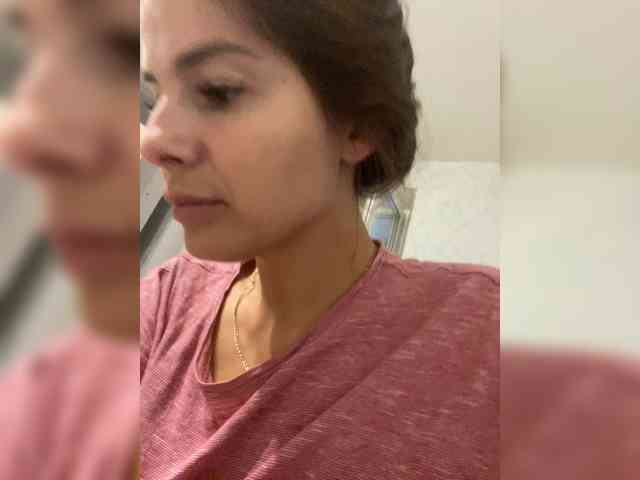 Lovelygirls1 webcam