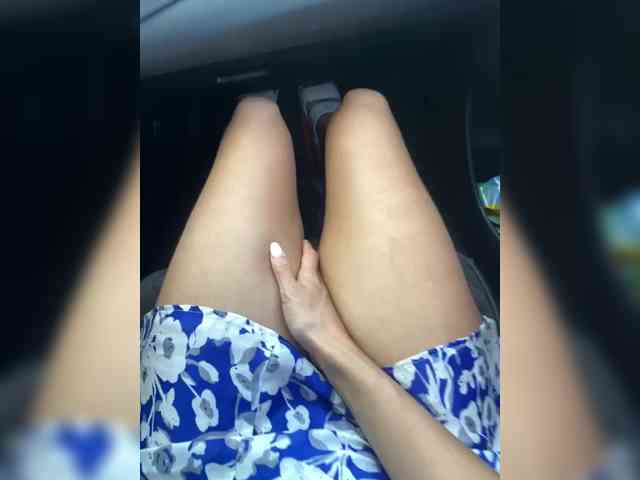 Lovelygirls1 webcam