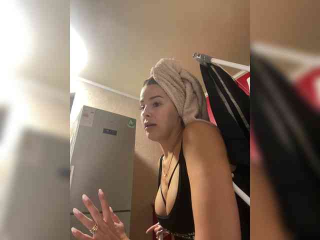 Lovelygirls1 Sex Cam Show