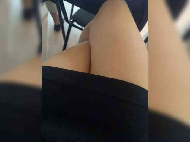 Lovelygirls1 webcam
