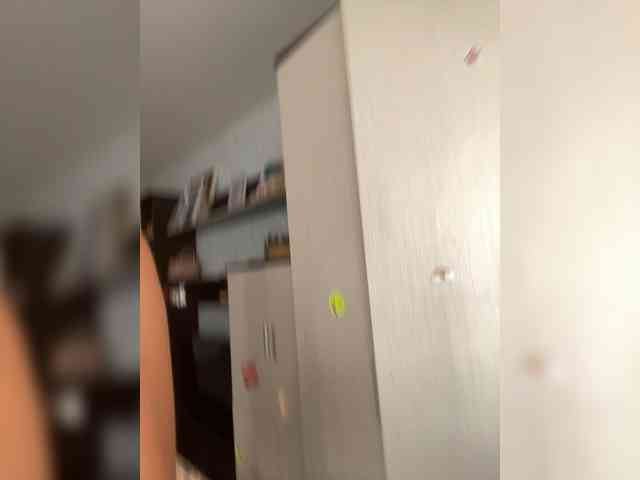 Lovelygirls1 webcam