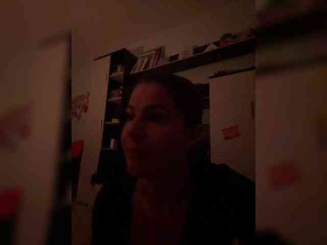 Lovelygirls1 webcam