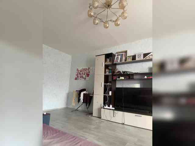 Lovelygirls1 webcam