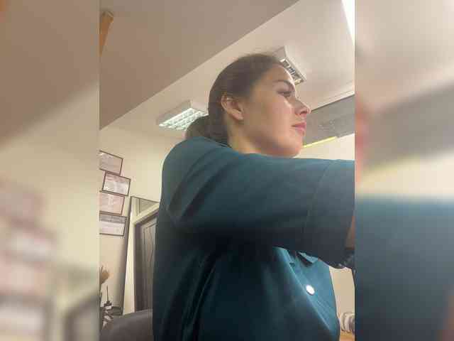 Lovelygirls1 webcam