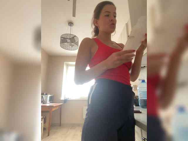 Lovelygirls1 webcam