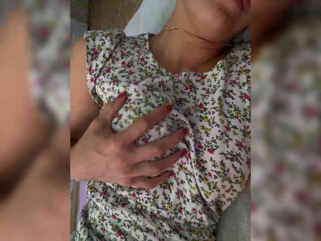 Lovelygirls1 webcam