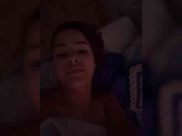 Lovelygirls1 webcam
