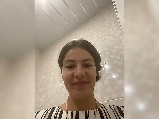 Lovelygirls1