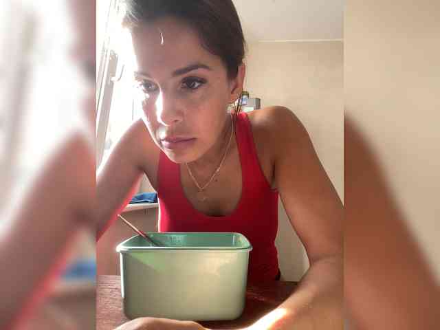 Lovelygirls1 webcam