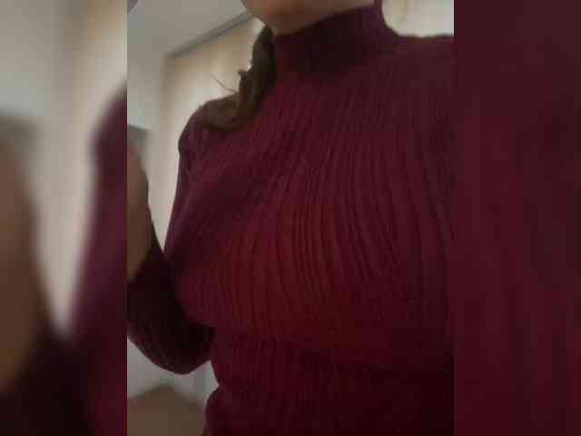 Lovelygirls1 webcam