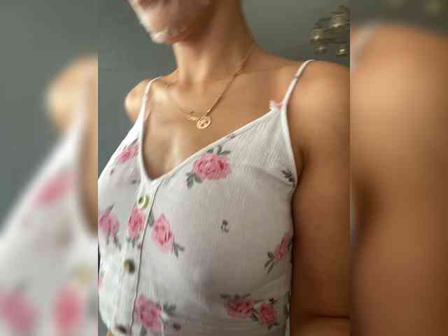 Lovelygirls1