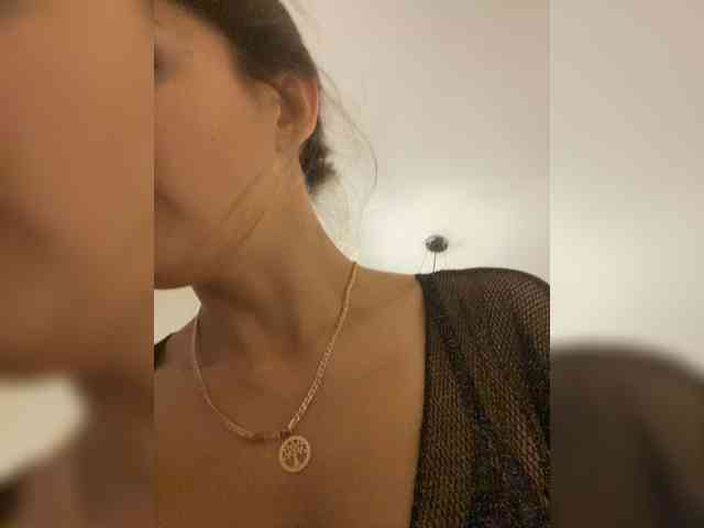 Lovelygirls1