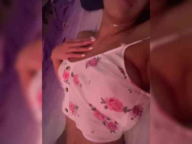 Lovelygirls1