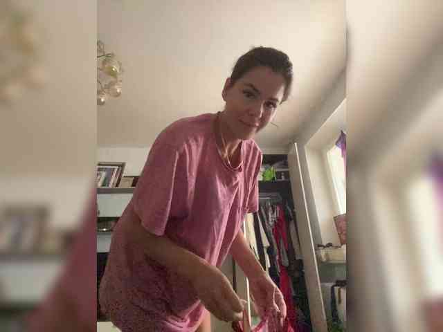 Lovelygirls1 Sex Cam Show