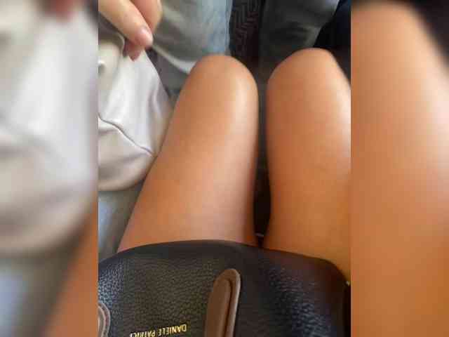 Lovelygirls1 webcam