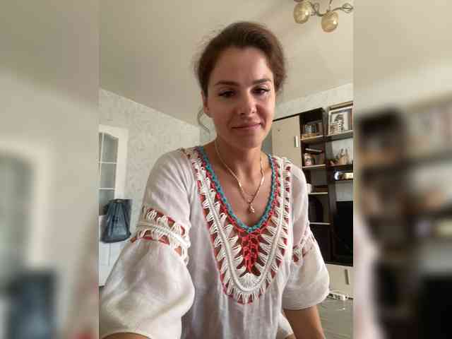 Lovelygirls1 webcam