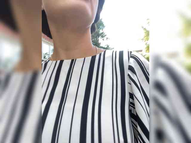 Lovelygirls1 webcam
