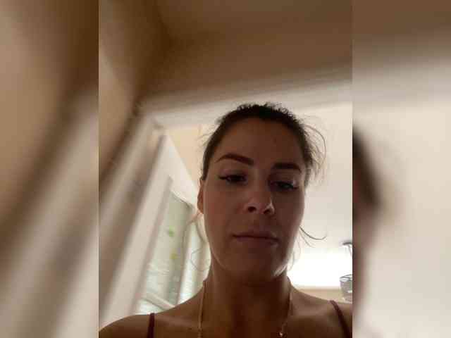 Lovelygirls1 Sex Cam Show