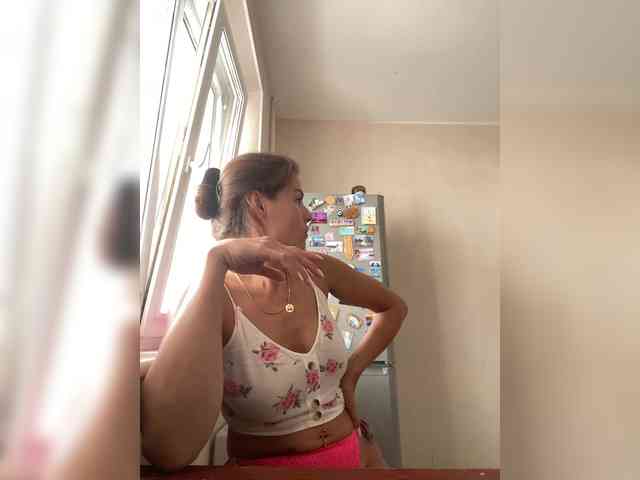 Lovelygirls1 Sex Cam Show