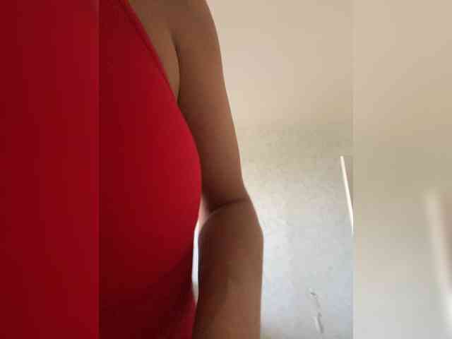 Lovelygirls1 webcam