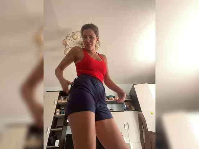 Lovelygirls1 webcam