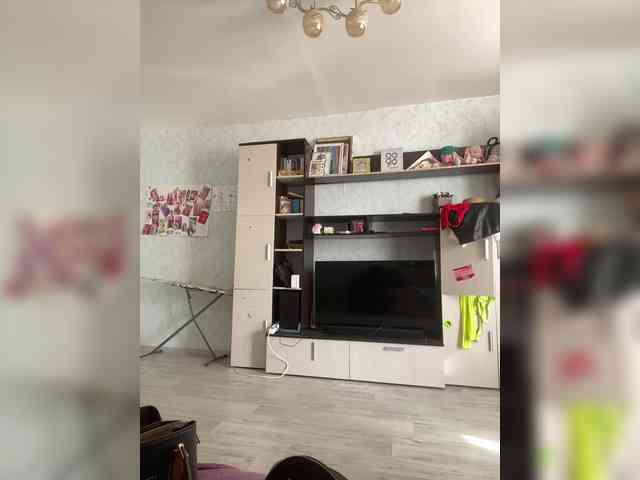 Lovelygirls1 webcam